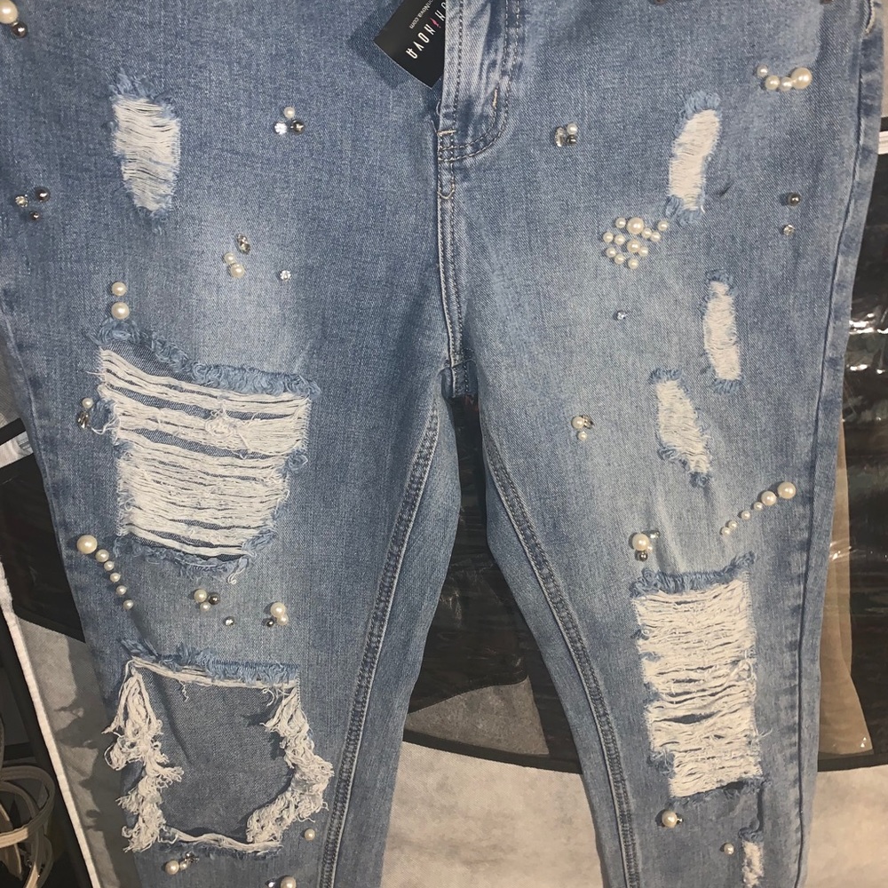 Pearl jeans